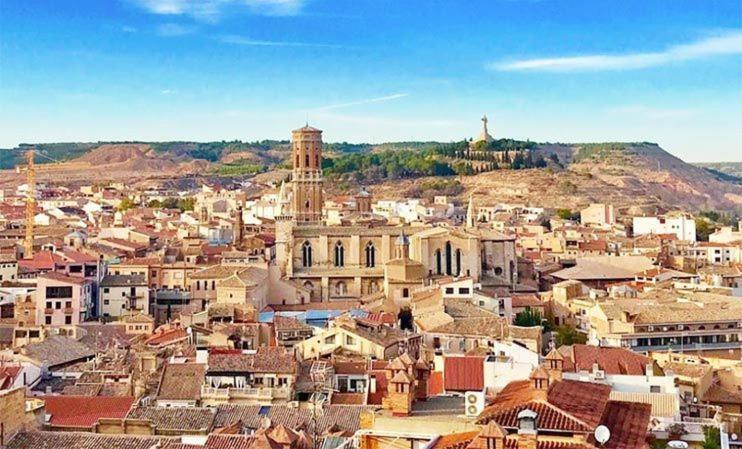 Hojas Guest house Tudela