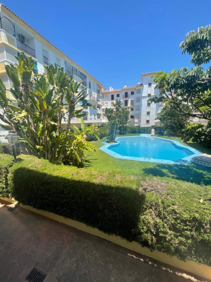 Jardines Del Rocio