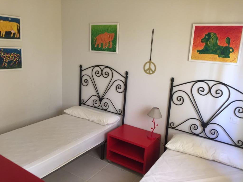 Apartamento De Lujo, 3 Habitaciones, Segunda Linea De Playa, En El Playazo De Vera