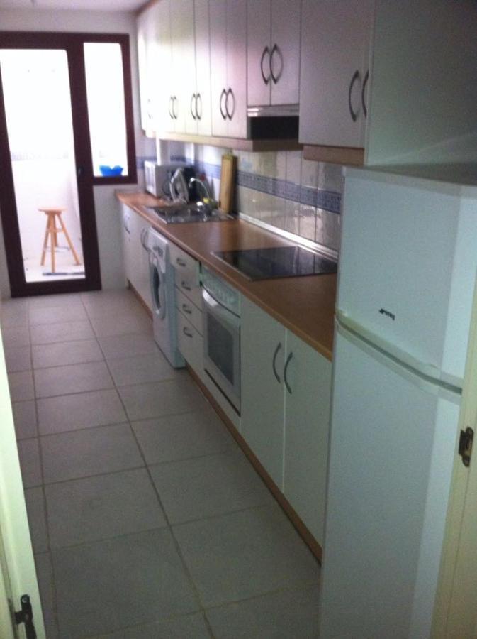Apartamento De Lujo, 3 Habitaciones, Segunda Linea De Playa, En El Playazo De