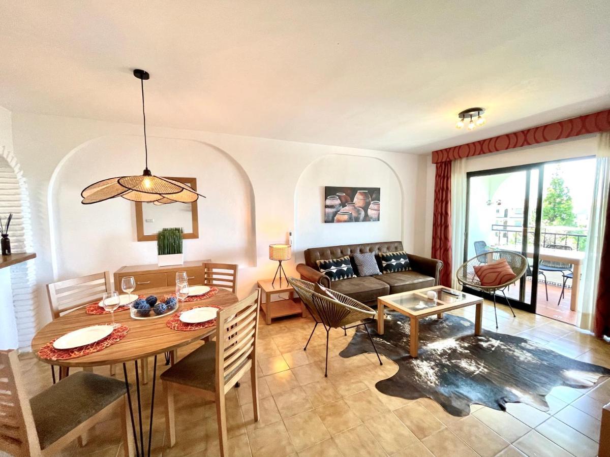 Paradise In Riviera By The Sea Apartment *