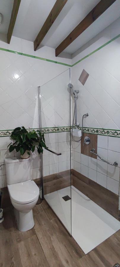 Usko X Vi0020 Hotel *