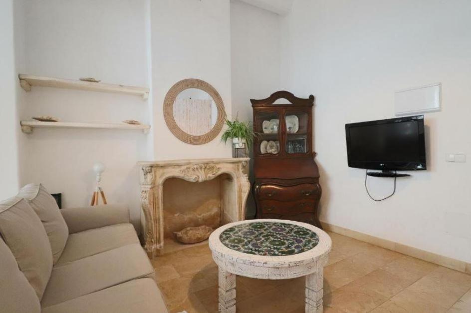 Apartment Castillo Quince Cartaya