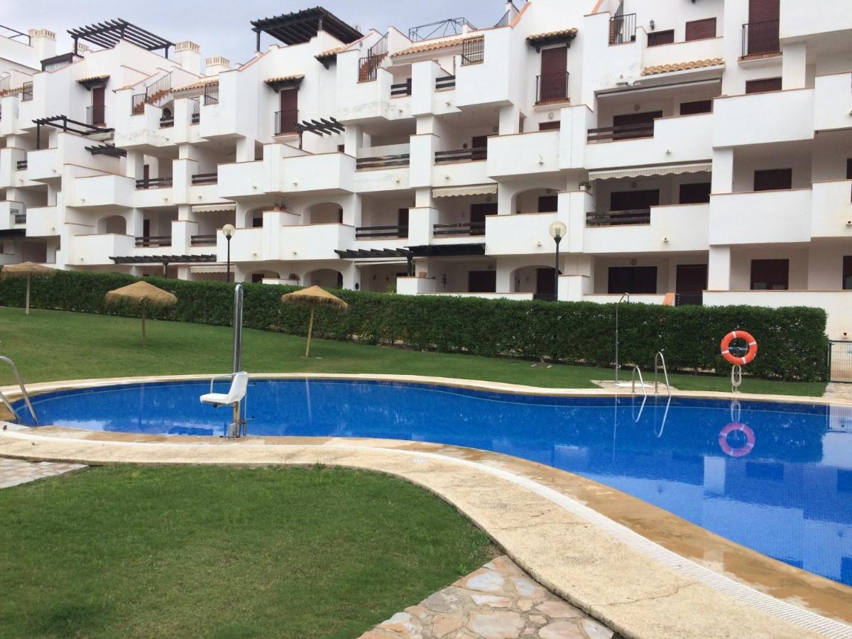 De Lujo, 3 Habitaciones, Segunda Linea De Playa, En El Playazo De Apartamento *