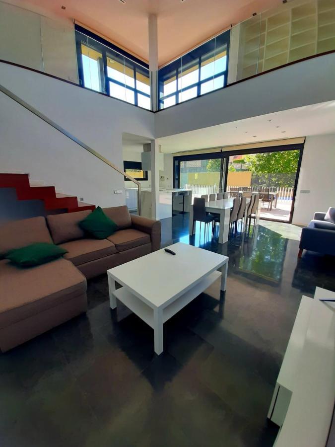 Experience Valencia Bnb - Luxury Chalet 298 Con Piscina