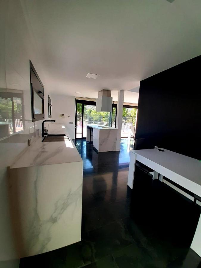 Experience Valencia Bnb - Luxury Chalet 298 Con Piscina * Naquera