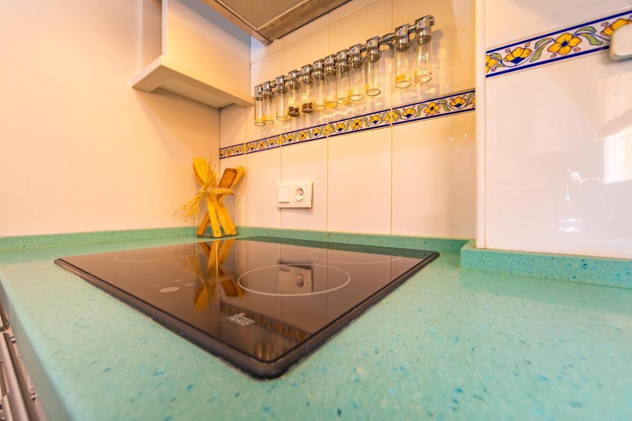 Apartamento Beachfront, Pool, Terrace, Garage & Fibre Internet Tarifa