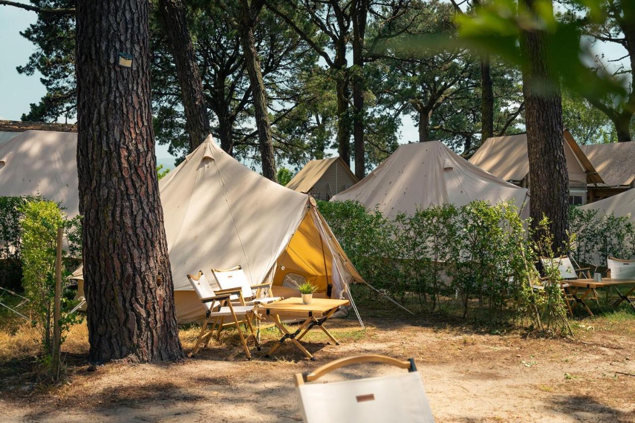 Luxury tent Kampaoh Bayona Playa *