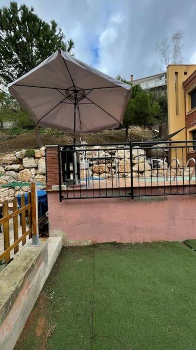 Casa Vacacional En Montanas De Bcn Сasa de vacaciones