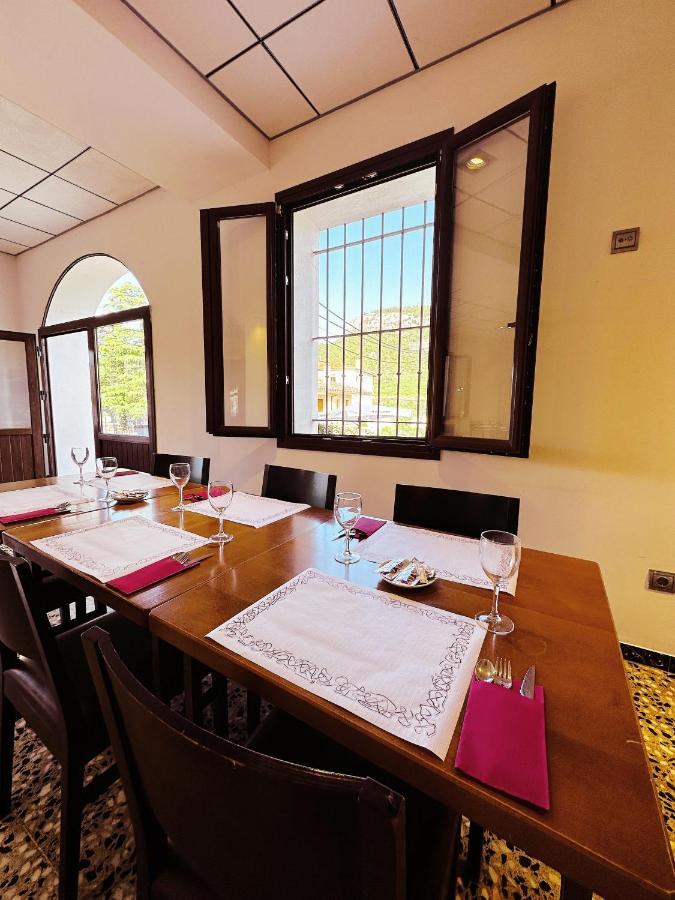 Hotel Fonda Aparicio Fuentespalda