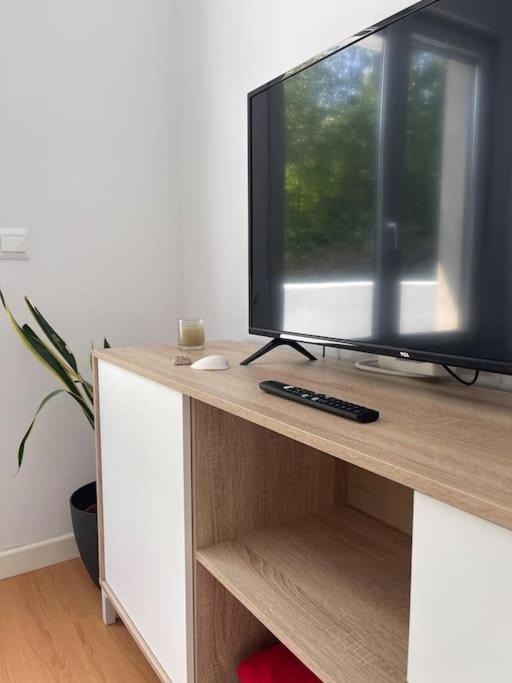 Bajo Con Terraza Ason River Apartment Limpias