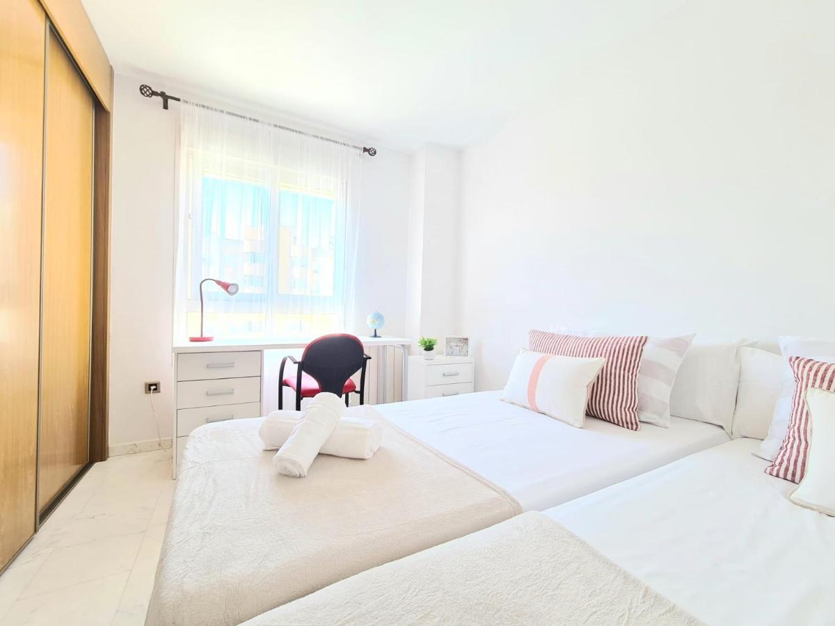 3 Apartment *