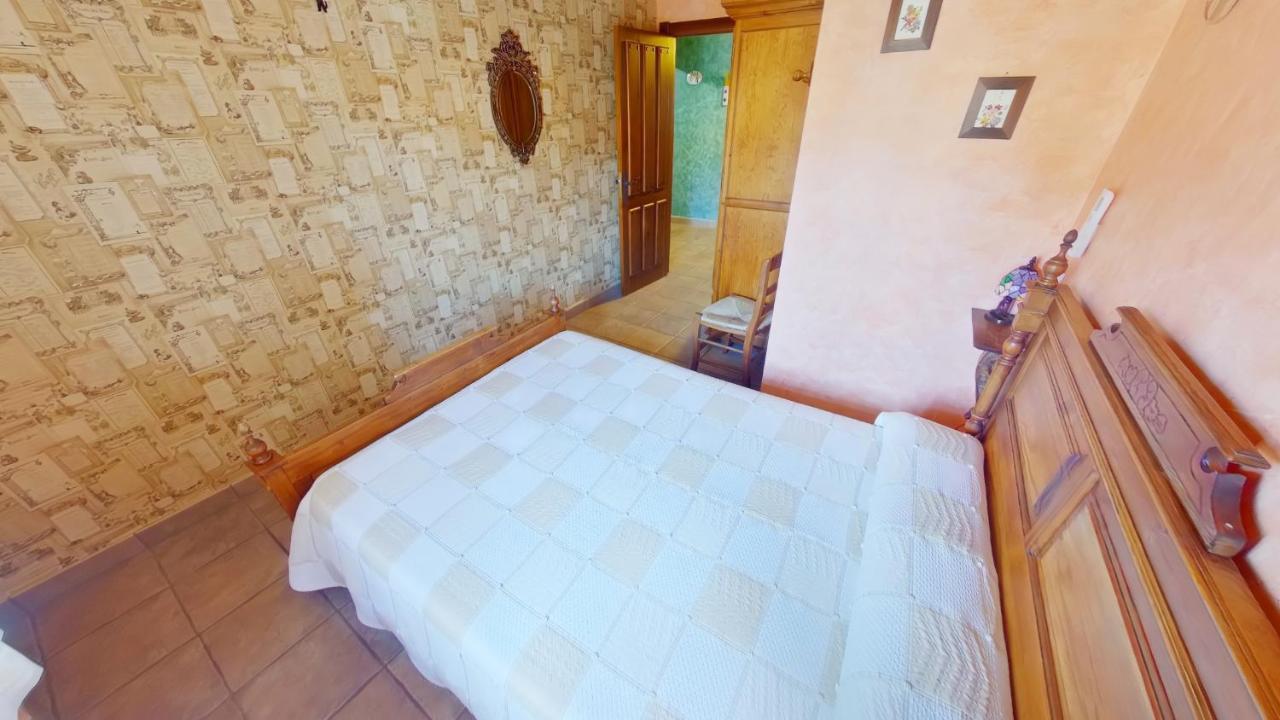Villa Ruralrut En El Tiemblo Precios Especiales A Partir De 7 Noches, Wifi, Cabina De Hidromasaje, Aire Acondicionado, Zonas De Bano Naturales Cercanas El Tiemblo