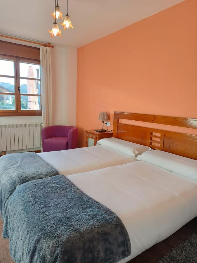 Rural Foncubierta Hotel 3*
