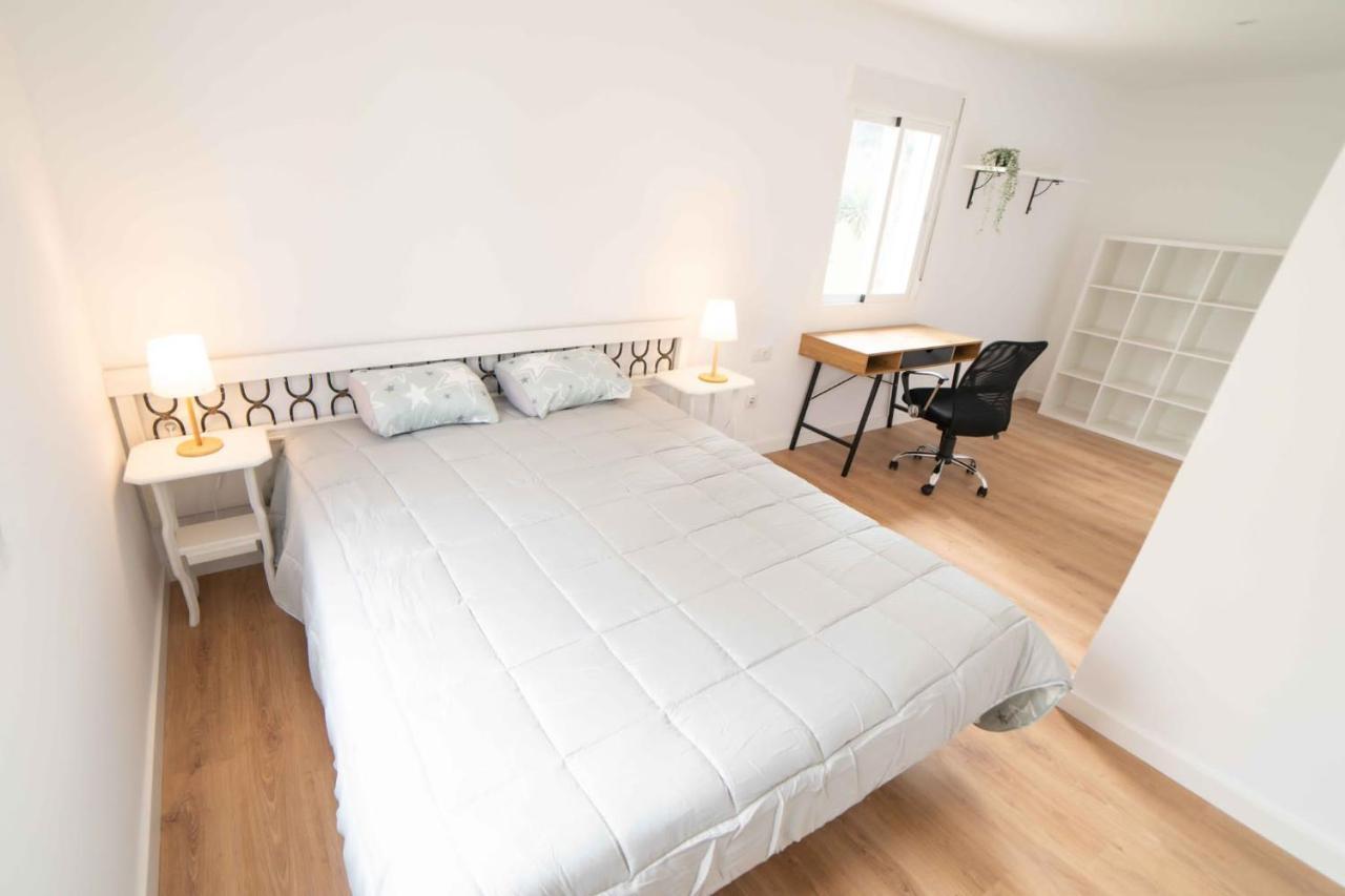 Bikini Apartment *