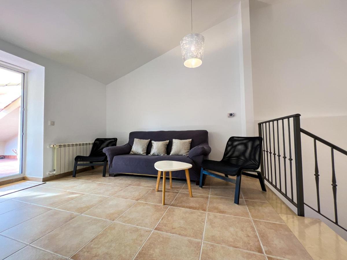 Vivalidays Montserrat - Apartamento
