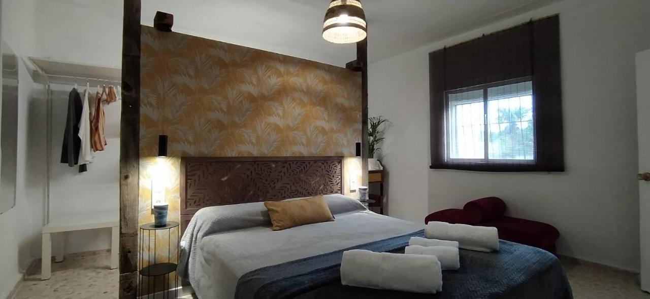Casa, Piscina, Jacuzzi, Garaje, Barbacoa. Holiday home *