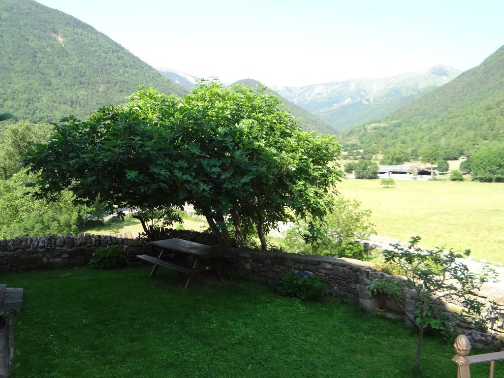 Casa Rural Calzon Ordesa Country house *