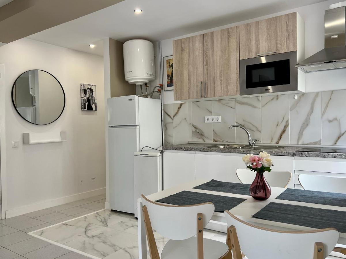 Center Apartment *