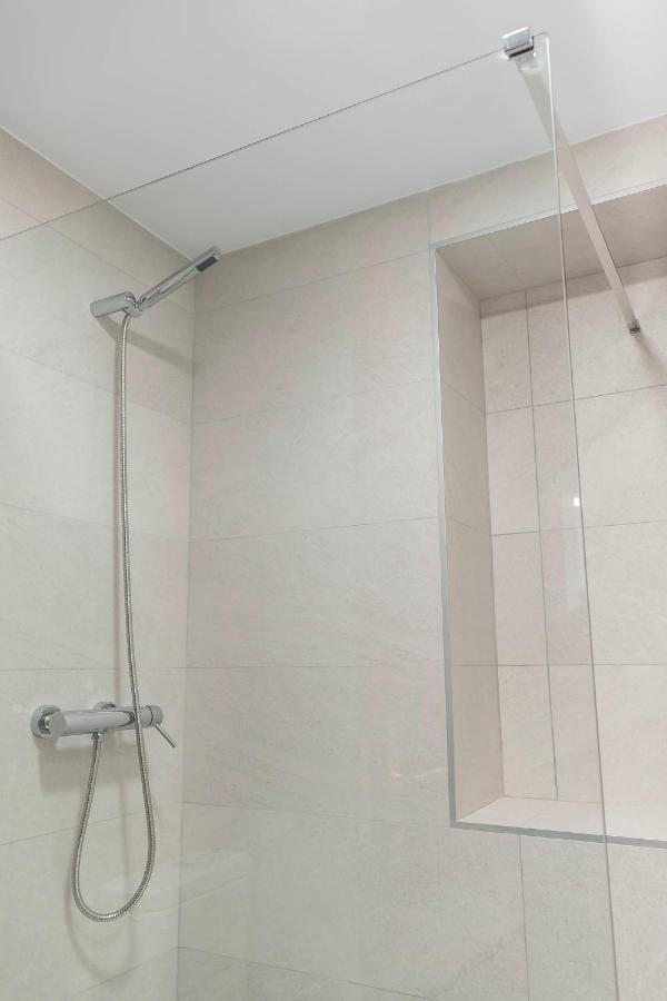 Funcional Y Renovado En Iturrama Apartment *