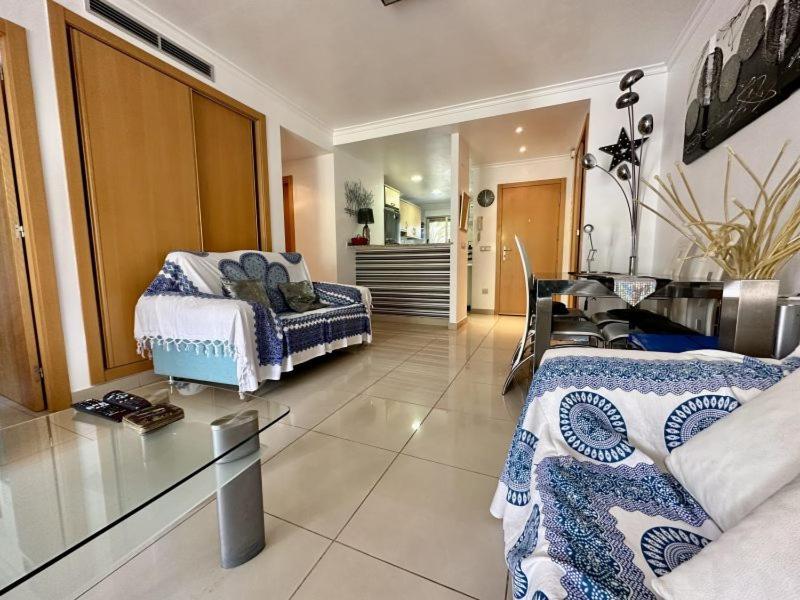 Casa Vinas - Tranquil Ground Floor Apartment, Apartment Denia