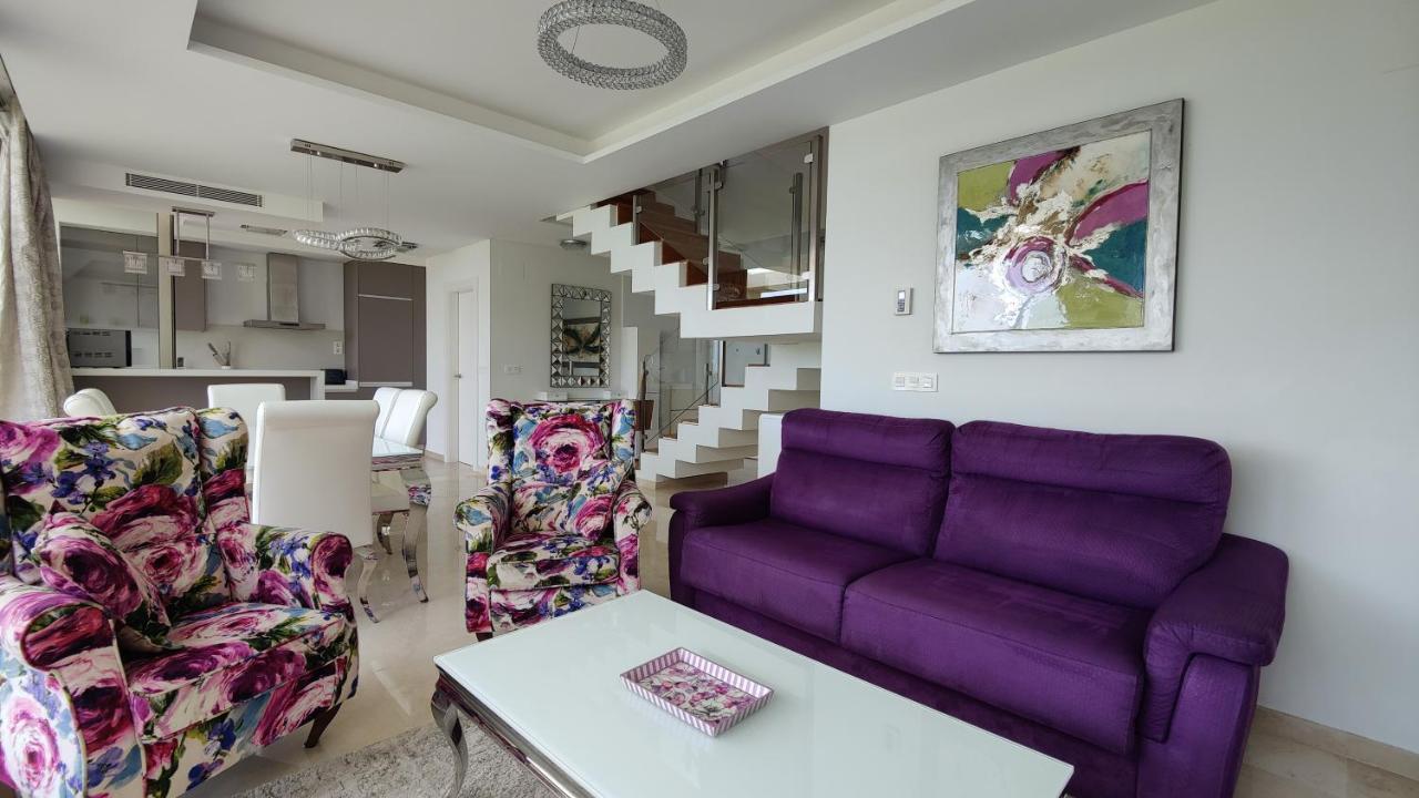 Paradise Luxury Sea View Holiday home