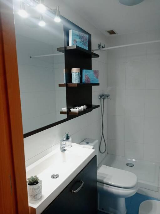 Acogedor Apartamento Con Piscina Y Garaje Huesca