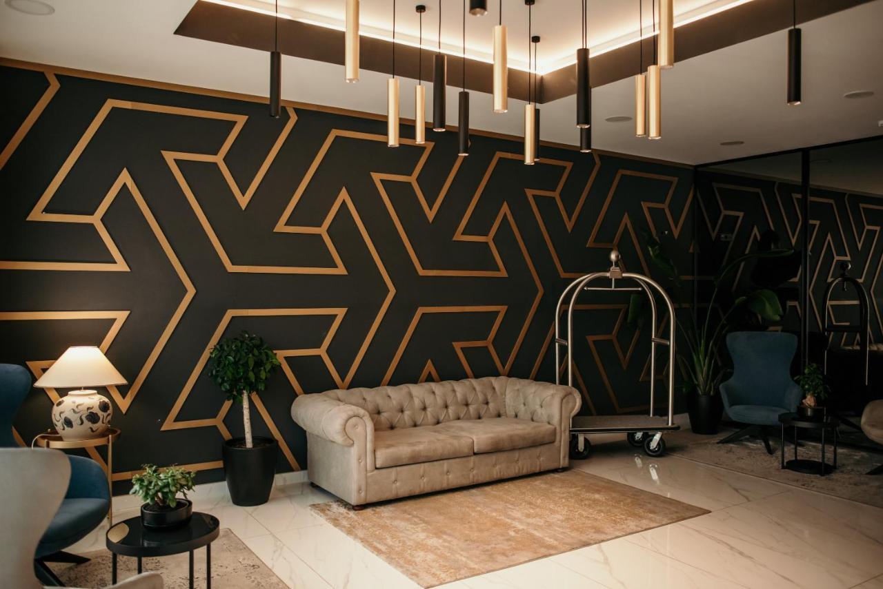 Hotel Lux