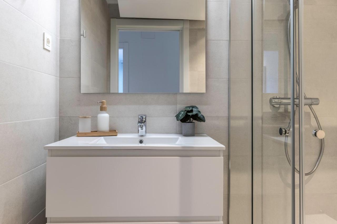 Akomodat En Precioso Y Moderno Con Jardin Y Parking Apartment Getxo