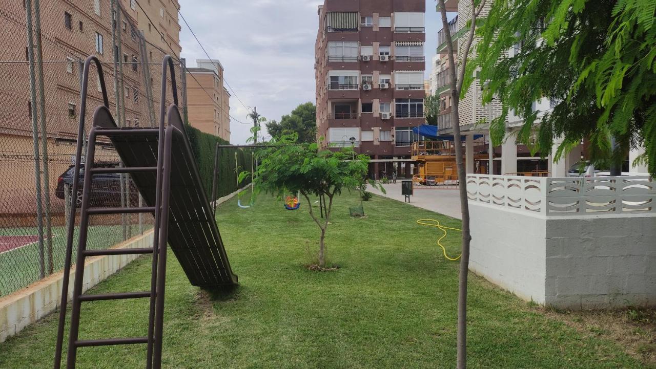 Apartamento Con Piscina Y Cerca De La Playa Benicàssim