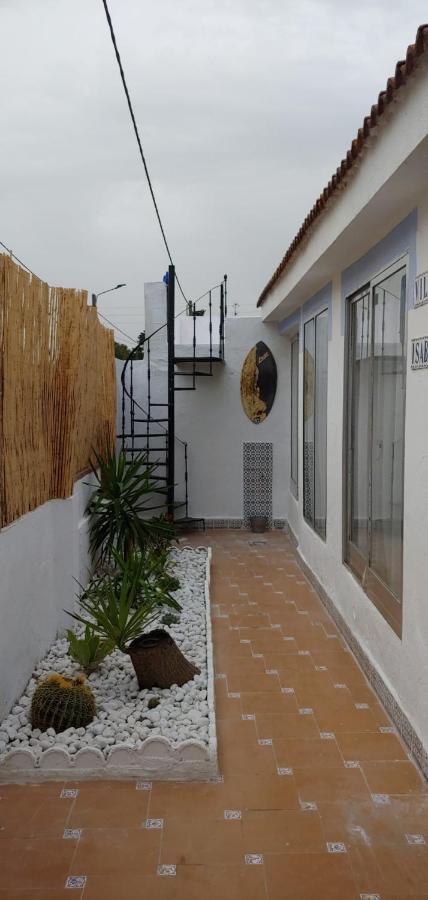 Casa, Piscina, Jacuzzi, Garaje, Barbacoa. Holiday home *