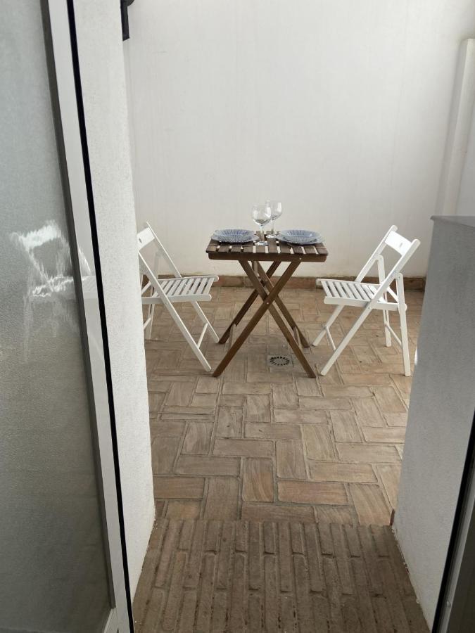 Apartamento Con Garaje Y Patio Apartamento