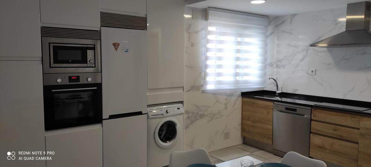 Apartamento El Mirador De Gijon- Piso 3 Excelente Ubicacion Para Moverse Por Asturias-6 Pax- Gijón