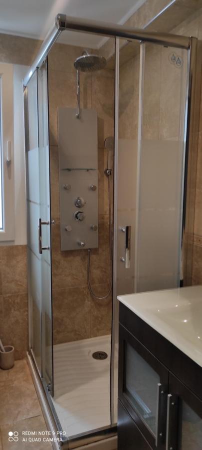 Apartamento El Mirador De Gijon- Piso 3 Excelente Ubicacion Para Moverse Por Asturias-6 Pax- *