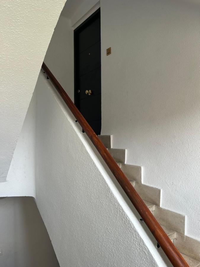 Apartment No5 *