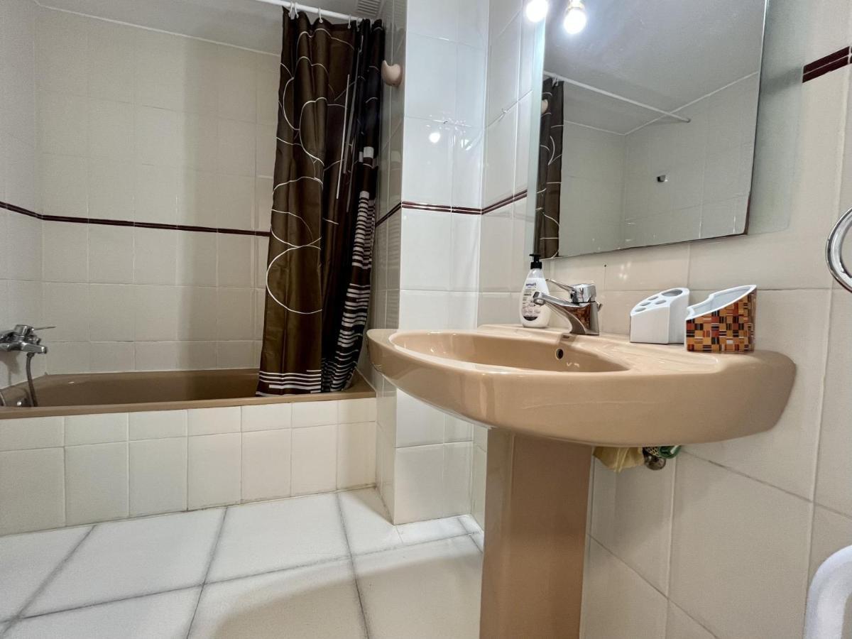 Apartamento Primera Linea Con Piscina En Calpe