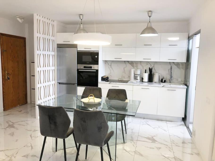 Apartamento Con Piscina Cerca De Puerto Colon * Costa Adeje (Tenerife)