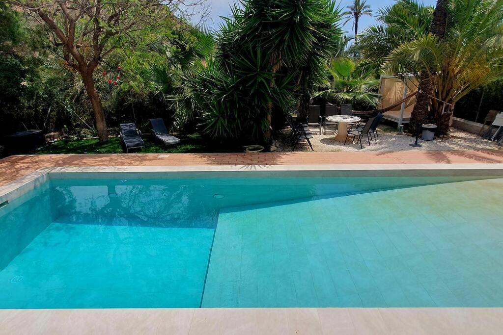 Oasis De Ifre Canada de Gallego