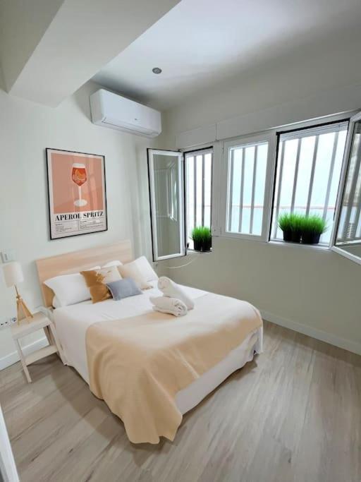 Cozy Apt 1hab 4pax En La Plaza De Chueca Madrid