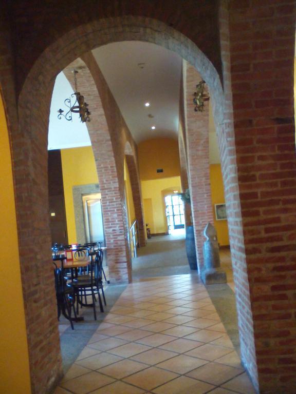 Hospederia Del Santuario De La Pena De Francia Hotel El Cabaco