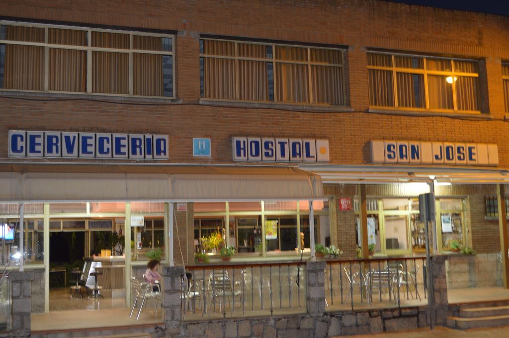 San José Pensión Cadalso de los Vidrios