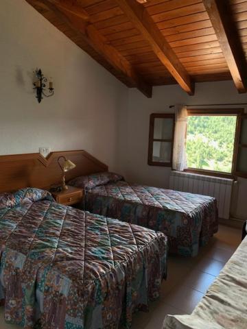 Casa Enriu-alojamiento Y Desayuno Casa rural