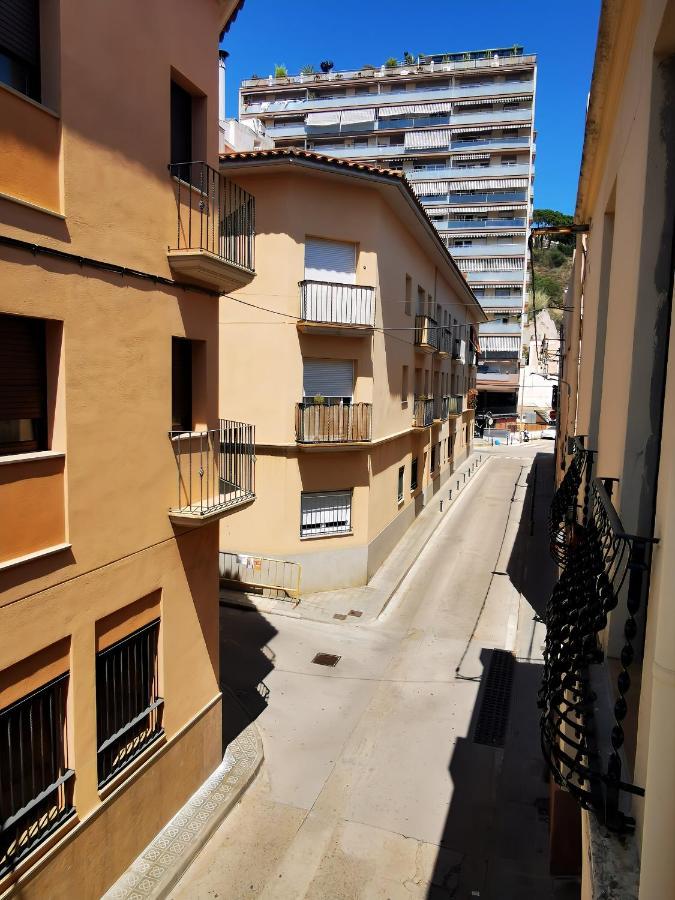 La Llar De La Kim, Bonita Casa A 150m Del Mar Y 40km De Barcelona * Arenys de Mar