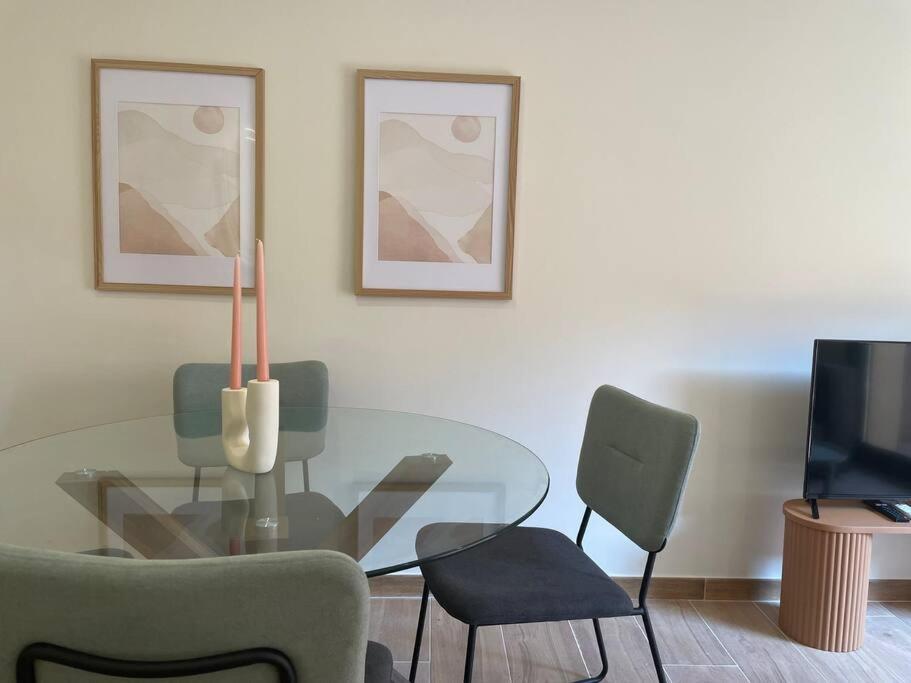 Superflat Near 15' Center