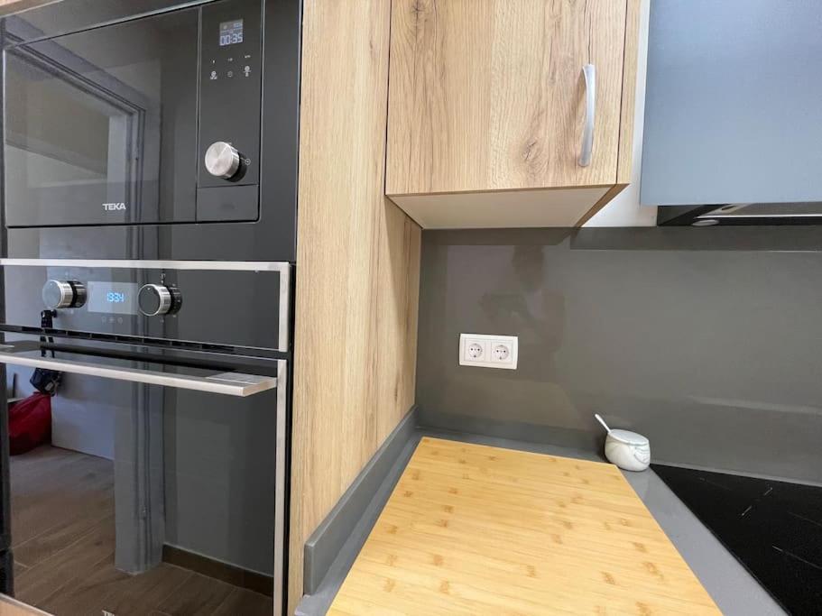 Apartment Superflat Near 15' Center