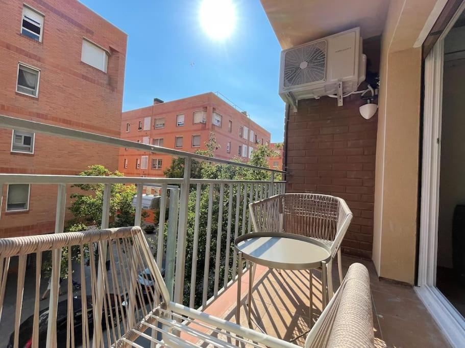 Apartment Superflat Near 15' Center Sant Adria de Besos