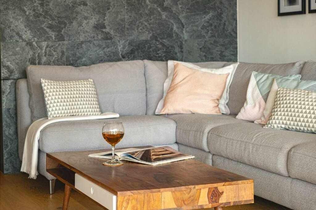 Apartamento Terraza De Corrida