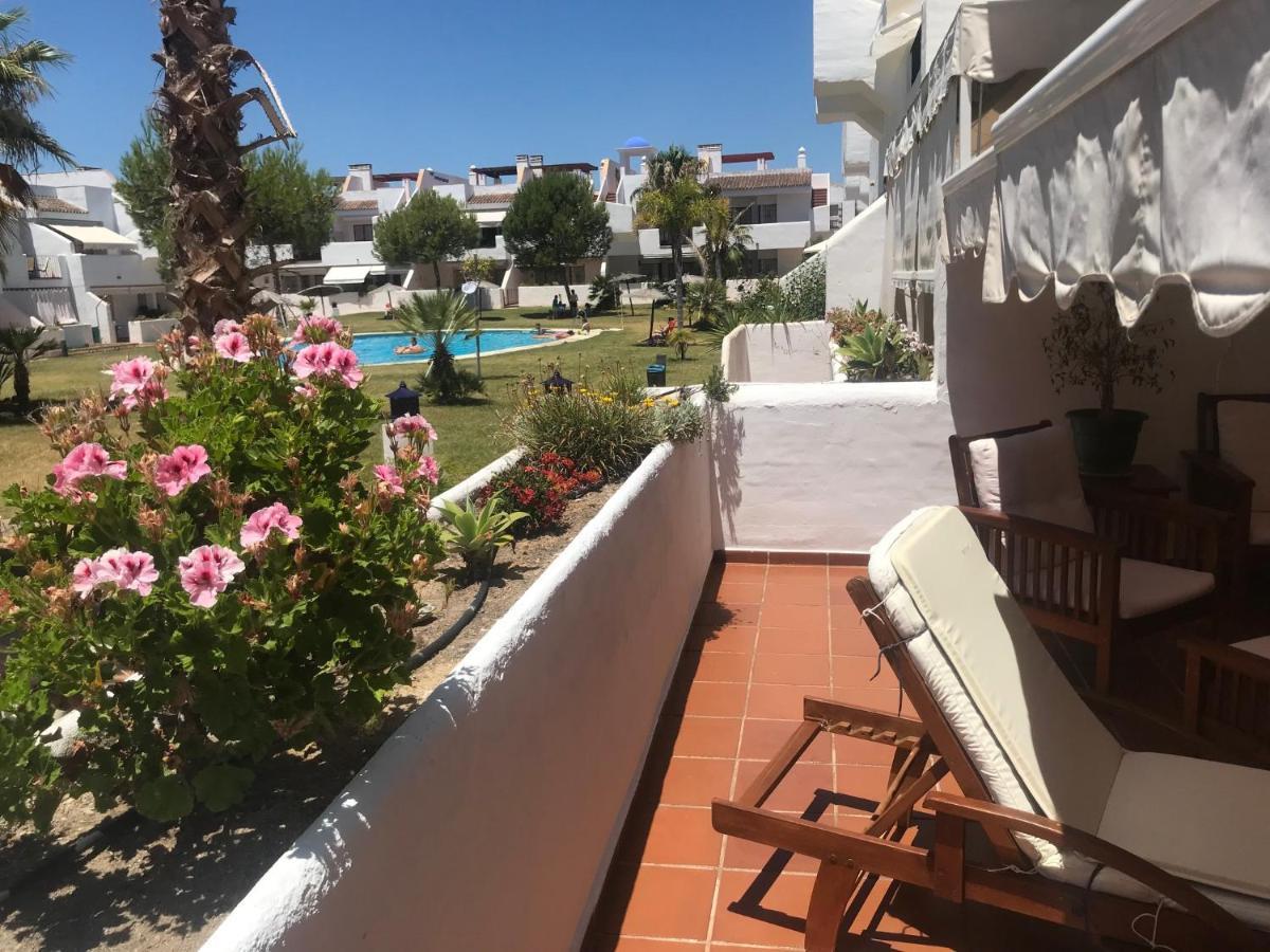 Magnifico En La Playa Con Gran Terraza Y Zona Del Campo De Golf Apartment *