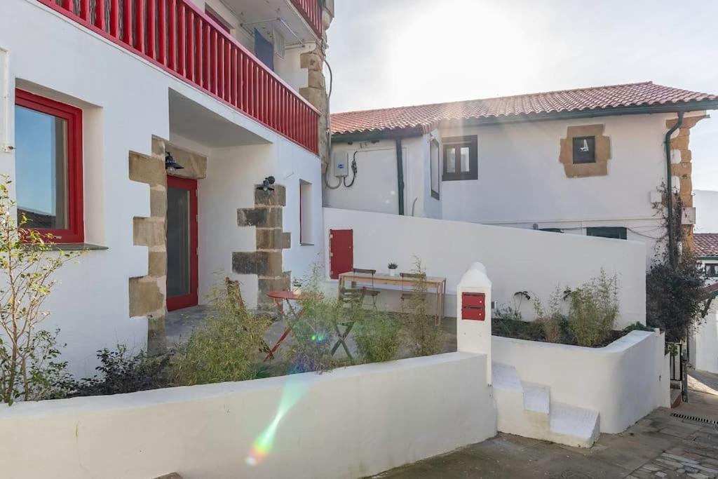 Basartena I Puerto Viejo