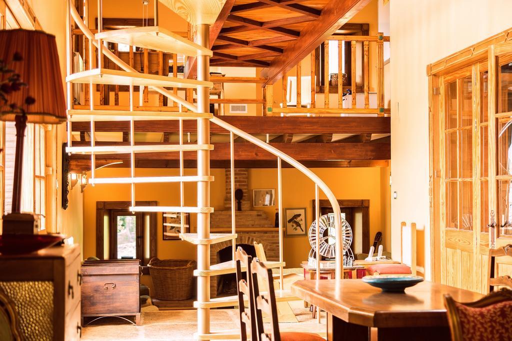 Juan Valiente Hotel